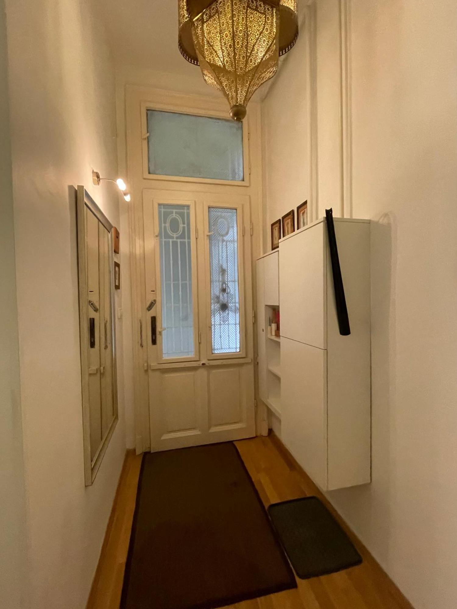 Amber Pearl Apartment 2 Rooms And 2 Bathrooms At Kalvin Square Budapest Luaran gambar